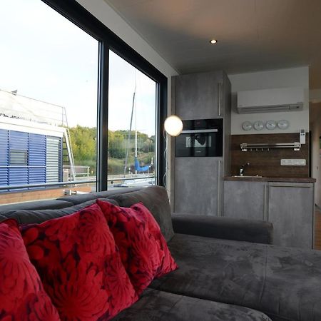 Hausboote und Ferienhäuser Marina Mücheln Mucheln Exterior foto